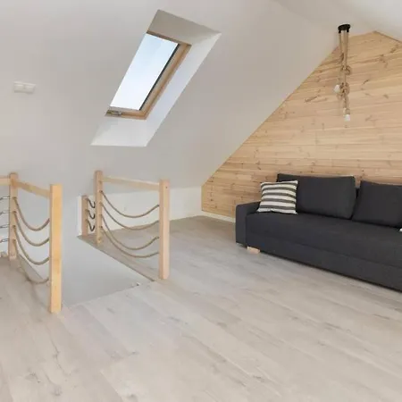 Rajska Przystan Mosty (Puck)